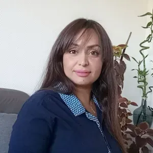 Baby-sitter expérimentée à Paris