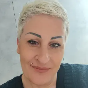 Colf e tata pulizie riordino commissioni