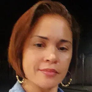 Empregada de limpeza responsa em Esgueira 