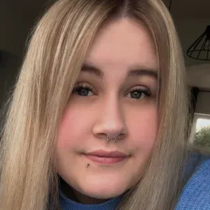 Femme de ménage disponible à Yerville 