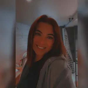 Femme de ménage disponible à Labuissière