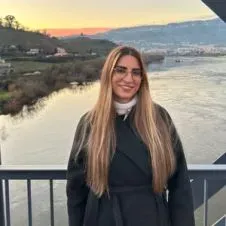 Tomo conta de crianças final da tarde e sábado dia inteiro