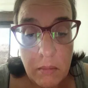 addetta alle pulizie, presso privati oppure negozi 