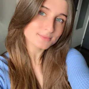 Baby-sitter disponible en août – La Madeleine & alentours