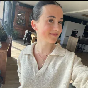 Baby-sitter disponible près de Saint-Brieuc 