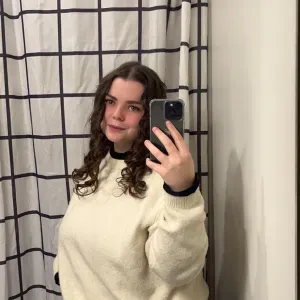 Baby-sitter avec une expérience professionnelle/personnelle