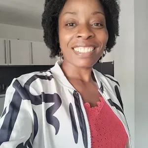 Baby-sitter expérimentée pour vos bouts de choux 