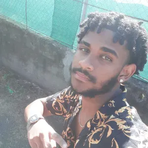 Baby-sitter novice  mais sais comment se tenir