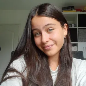 Baby-sitter à Rennes avec 4-5ans d'expériences.