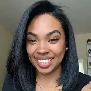 Baby-sitter expérimentée à Gonesse