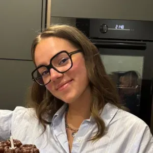 Baby-sitter motivée autour de Charleville-Mézières.  