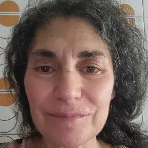 Cerco servizio pulizia domestica a ore