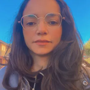 Empregada de limpeza responsável em Cascais 