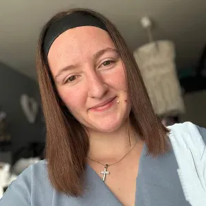 Femme de ménage et aide à la personne 