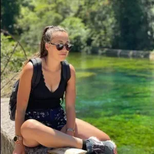 Professionnelle de la petite enfance pour garder vos enfants