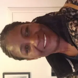 Aide à  domicile dame de compagnie 