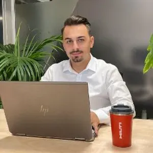 Offerta di lavoro per addetto alla pulizia a Monza