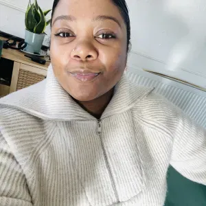 Femme de ménage disponible a Auch 