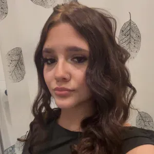 babaysitter looking for a job 