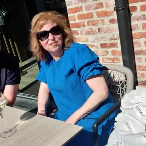 Verzorster die het zonnetje in huis is . 