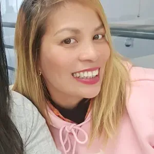 Expériences baby sister looking for a job