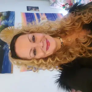 Baby sitter expérimentée a Toulon 83