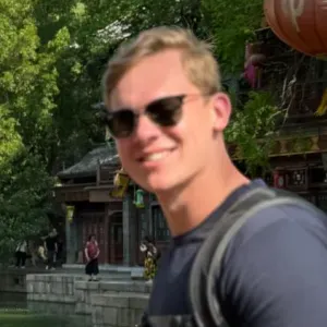 Baby-sitter et cours d'anglais pour enfant sur Paris