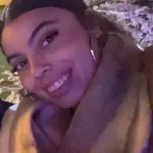 Baby-sitter sérieuse et attentionnée