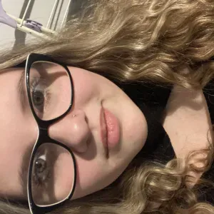 Experienced babysitter in Hertfordshire 