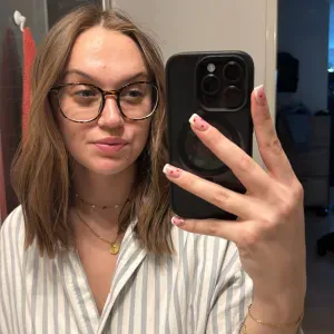 Infirmière de profession propose aide 