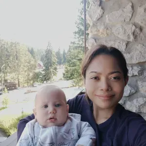Professional babysitter/childcare