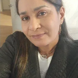 Cuidadora de animales en Madrid 