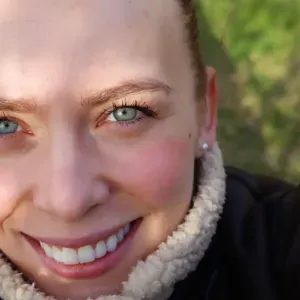 Empregada de limpeza confiável e detalhista