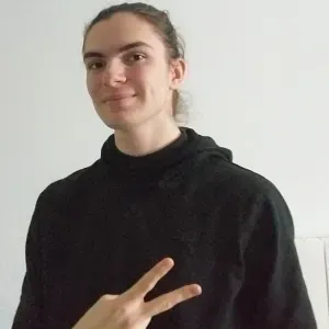 Baby-sitter étudiant à Carquefou.