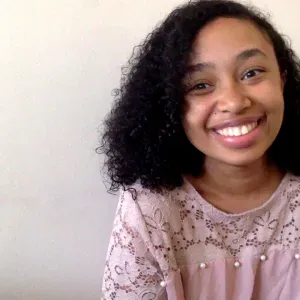 Etudiante bilingue donne cours d'Anglais