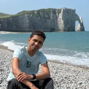 Aide à domicile sérieux et bienveillant à Paris.