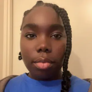 Baby-sitter expérimenté à Orly