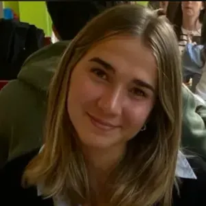 Baby sitter à l'écoute et patiente à Rezé