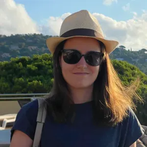 Baby sitter diplômé auxiliaire de puériculture 