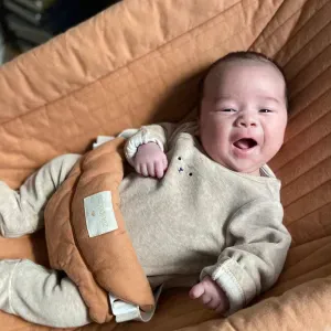 Je recherche baby sitter