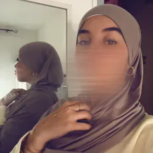 Étudiante sérieuse et attentionnée, expérience avec enfants