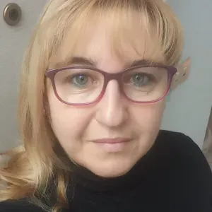 Babysitter  esperta ad Arese  