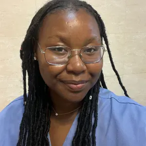 Disponho-me a dar aulas de explicação linguística (I/P)