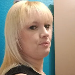 Baby-sitter sur le mans,allonnes