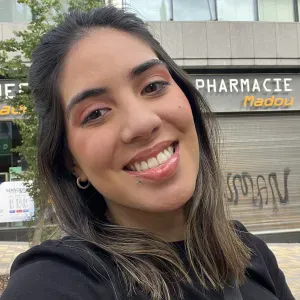 Baby-sitter expérimentée à America Latina