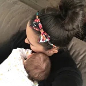 Infirmière disponible pour vos petits bouts