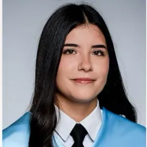 Canguro en Zaragoza graduada en Magisterio 