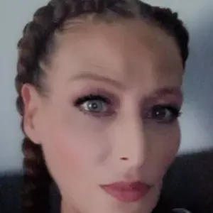 Baby sitter experimentee libre de suite 