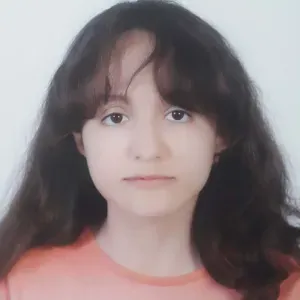 Étudiante disponible pour garder vos enfants en soirée