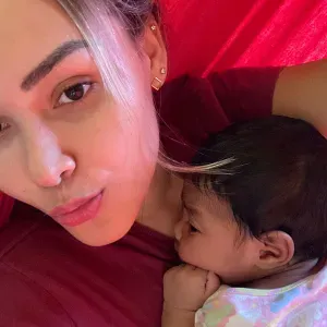 Je cherche une baby-sitter à domicile